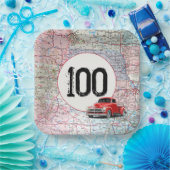 100. Geburtstag Red Retro Truck auf der Roadmap Pappteller (Party)