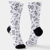 100. Geburtstag Schwarzes Zufallszahlenmuster Socken (Gewinkelt)