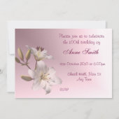 100. Geburtstagsparty Einladung - weiße Lilien (Rückseite)