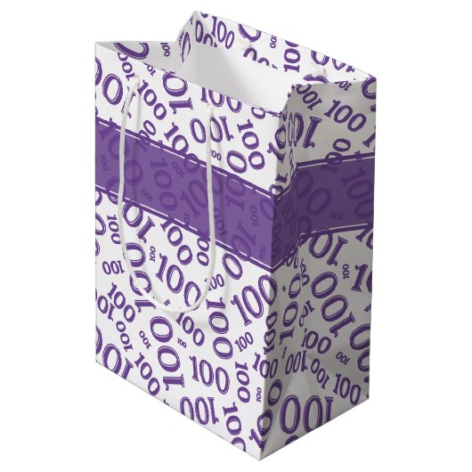 100. Lila Zufallszahlenmuster Mittlere Geschenktüte (Rückseite Schrägansicht)