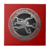 [100] Sacred Silver Octopus in Defensive Posture Fliese (Vorderseite)