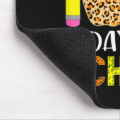 100. Schullehrer Student Leopard 100 Da Mousepad (Ecke)