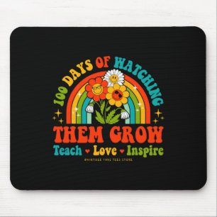 100. Tag, an dem sie ihre Lehrer wachsen sehen Mousepad