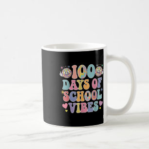 100. Tag der Schule Vibes Niedlich Lächeln Gesicht Kaffeetasse