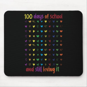 100. Tag Schülermädchen Kinder geben 100 Tage Scho Mousepad