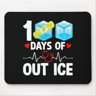 100 Tage außerhalb der Eisfunny School Krankenschw Mousepad