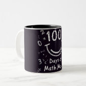 100 Tage der Mathe-Magie Zweifarbige Tasse (Vorderseite Links)