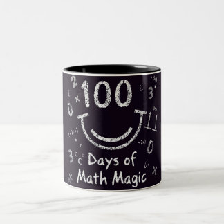 100 Tage der Mathe-Magie Zweifarbige Tasse