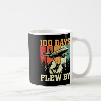 100 Tage, die nur mit dem Flugzeug am 100. Kaffeetasse