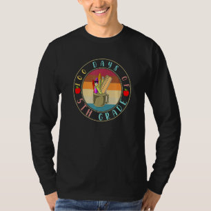 100 Tage eines Schülers der 5. Klasse Glücklicher T-Shirt
