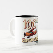 100 Tage einfach vorbeifliegen Zweifarbige Tasse (Vorderseite Links)