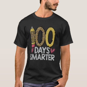 100 Tage intelligenter Leopard 100. Schultag unter T-Shirt