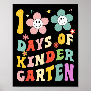 100 Tage Kindergarten Groovy 100. Tagesschule T Poster