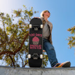 100 Tage mit lustigen Cupcake School Girl Skateboard<br><div class="desc">100 Tage mit Fun Cupcake 100 Tage Schulmädchen T - Shirt</div>