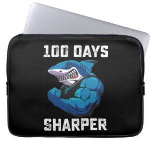 100 Tage schärferer Hai 100. Schultag Turnhalle Laptopschutzhülle