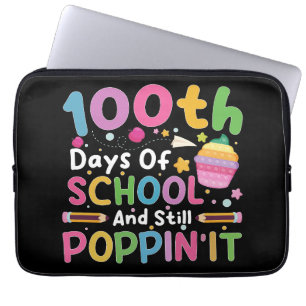 100 Tage Schule und immer noch Poppen Mädchen Laptopschutzhülle