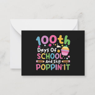 100 Tage Schule und immer noch Poppin' Mädchen Mitteilungskarte