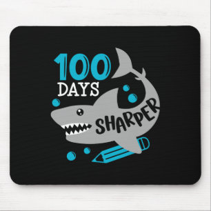 100 Tage Sharper Shark 100. Schultag für Junge Mousepad