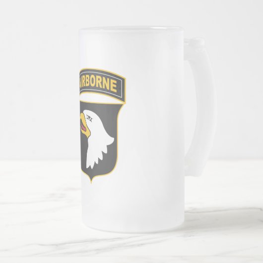 101. Im Flugzeug Abteilung Militärveteran Mattglas Bierglas (VorderseiteRechts)