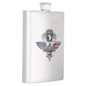 101. Im Flugzeug Abteilung "Screaming Eagles" Flachmann (Rechts)