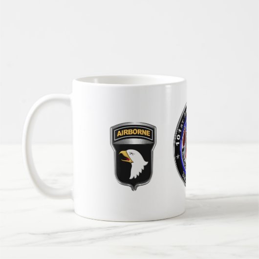 101. Im Flugzeug Division 3. Brigade "RAKKASANS" Kaffeetasse (Links)