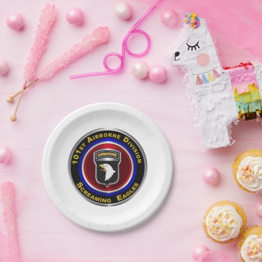 101. Im Flugzeug Division Custom Pappteller (Party)