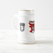 101. Im Flugzeug Division Rakkasans Special Design Bierglas (Vorderseite Links)