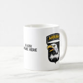 101. Im Flugzeug Division "Screaming Eagles" Grung Kaffeetasse (VorderseiteRechts)