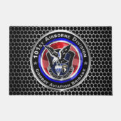 101. Im Flugzeug Geschäftsbereich: Kampf gegen die Fußmatte (Vorderseite)