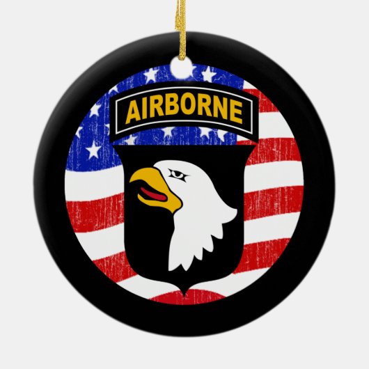 101. IM FLUGZEUG KERAMIKORNAMENT (Hinten)