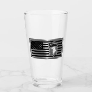 101. Luftlandedivision mit amerikanischer Flagge Glas