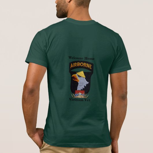 101st ABN im Flugzeug schreiender Eagles Vietnam T-Shirt (Rückseite)