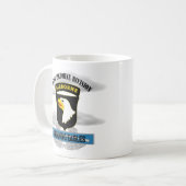 101st Im Flugzeug Abteilung "schreiender Eagles " Kaffeetasse (Vorderseite Links)