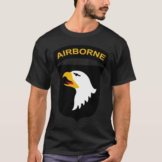 101st Im Flugzeug großes T-Shirt (Vorderseite)