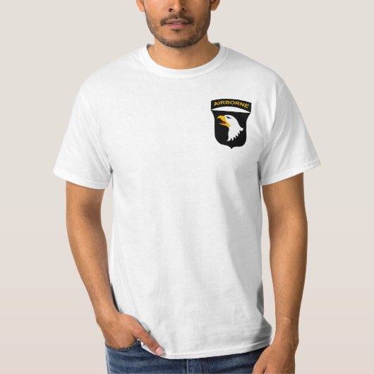 101st Im Flugzeug Tasche T-Shirt (Vorderseite)