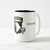 101st Im Flugzeug Tasse Div. RECONDO (VorderseiteRechts)