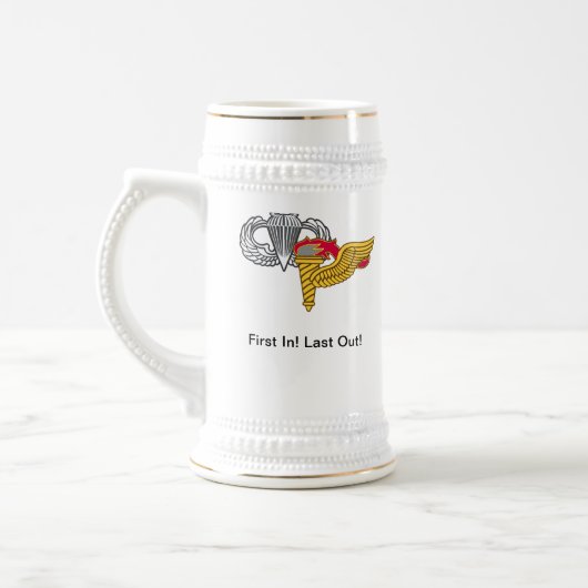 101st Pfadfinder Stein mit Förster-Vorsprung Bierglas (Links)