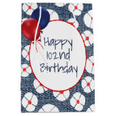 102. Geburtstagsballons über Blumenbewohner Mittlere Geschenktüte (Vorderseite)