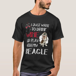 104 Wein trinken und mit meinem Beagle spielen T-Shirt