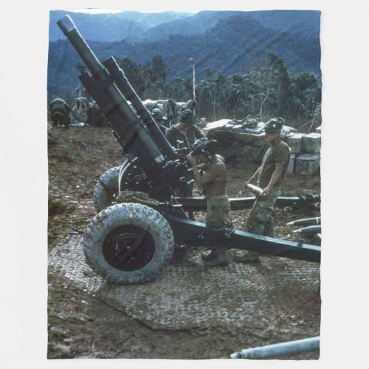 105 mm HOWITZER 2 Fleece Blanket (Vorderseite)
