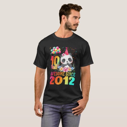 10 10. Panda Phantastisch seit 2012 T-Shirt (Vorne ganz)