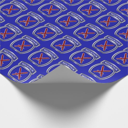 10. Bergabteilung "Climb to Glory" Geschenkpapier (Ecke)