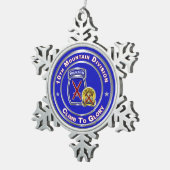 10. Bergabteilung Schneeflocken Zinn-Ornament (Rechts)