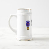 10. Bergdivision "Climb to Glory" Bierglas (Links)