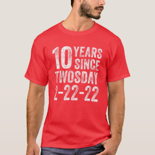 10. Geburtstag Twosday 2022 10 Jahre alt geboren i T-Shirt