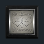 10. Hochzeit Anniverary Punched Tin Look Keepake  Erinnerungskiste<br><div class="desc">Das 10. Hochzeitstil-Design von Holiday Hearts Designs (alle Rechte vorbehalten) ist ein gepflasterter Zinn-Look (Imitat-Effekt).</div>