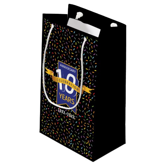 10. JAHRESdesign Kleine Geschenktüte (Rückseite Schrägansicht)