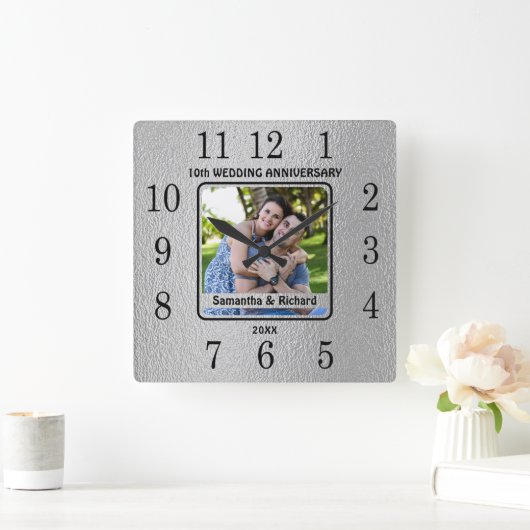 10. Jubiläum-Foto zum Hochzeitstag Quadratische Wanduhr (Zuhause)