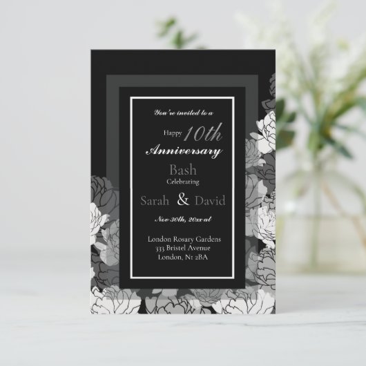 10. Jubiläum Silber, Schwarz & Weiß Rosenprint Karte (Stehend Vorderseite)