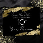 10. Klasse Wiedersehen Black and Gold Elegante Pos Postkarte<br><div class="desc">Elegante Imitate goldene Folie lackieren Spritzer. Alle Texte sind individuell einstellbar und lassen sich für Ihr eigenes Party leicht ändern. Save the Date klassische Wiedersehen-Postkarten,  schwarz und gold,  elegant,  stilvoll,  Drehbuch,  modern,  trendig,  personalisiert.</div>